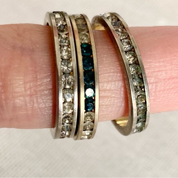 Vintage Silver Tone Rhinestone Ring Stack - Picture 4 of 4